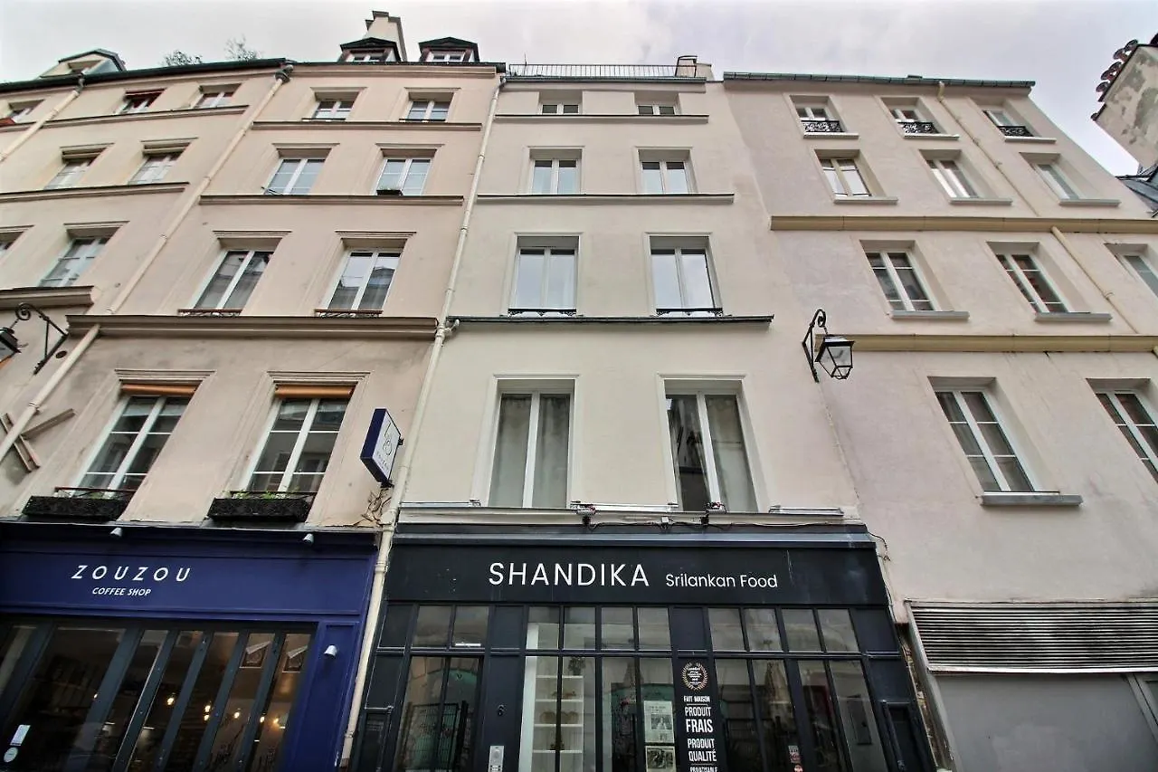 102201 - A Charming Setting For 4 People In Montorgueil * Paris